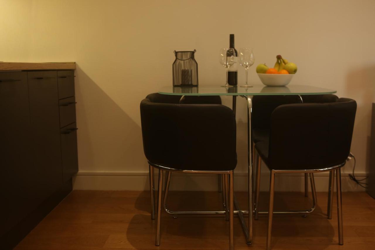 Natalie'S Condo Belgrado Buitenkant foto